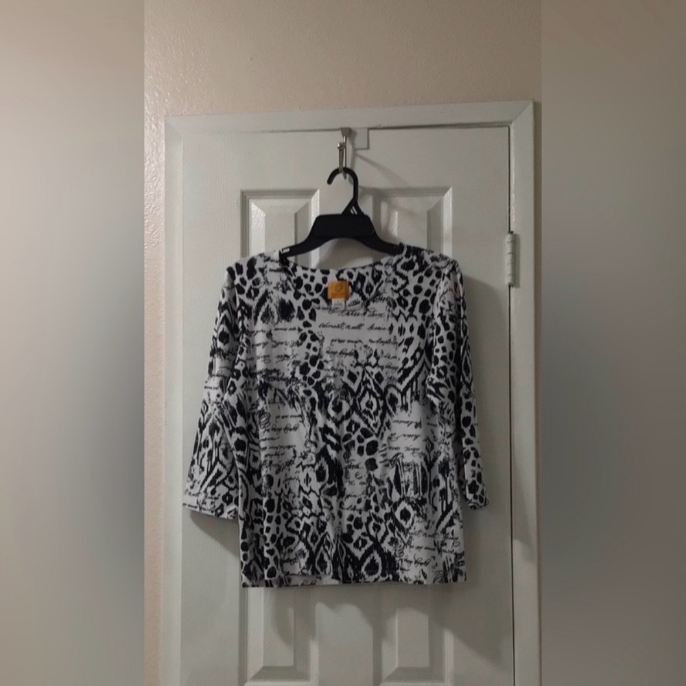 Ruby Rd. Women’s Size L Black and White Patterned 3/4 Sleeve Blouse